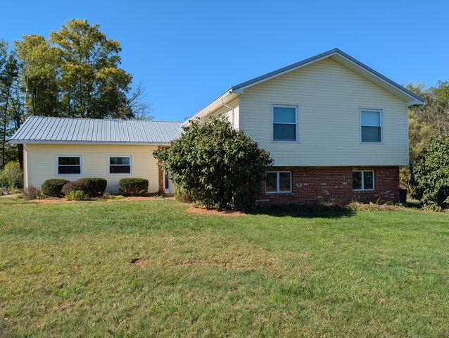 9933 Blue Road, Mount Vernon, OH 43050