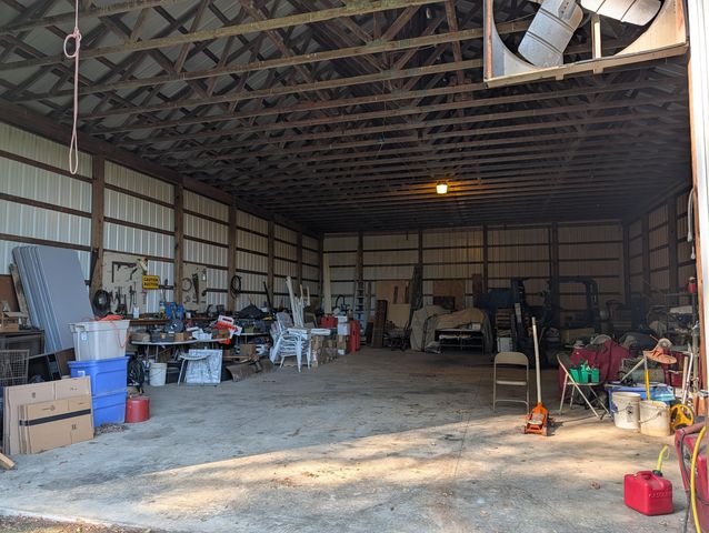 9933 Blue Road, Mount Vernon, OH 43050