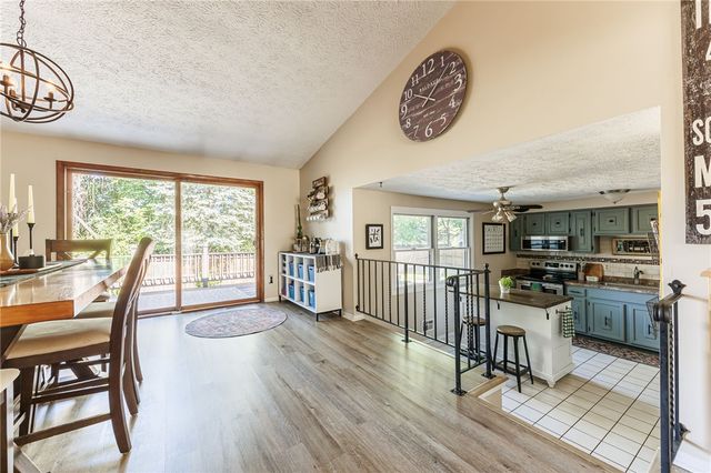 1252 Pine Hill Lane, Farmington, NY 14425