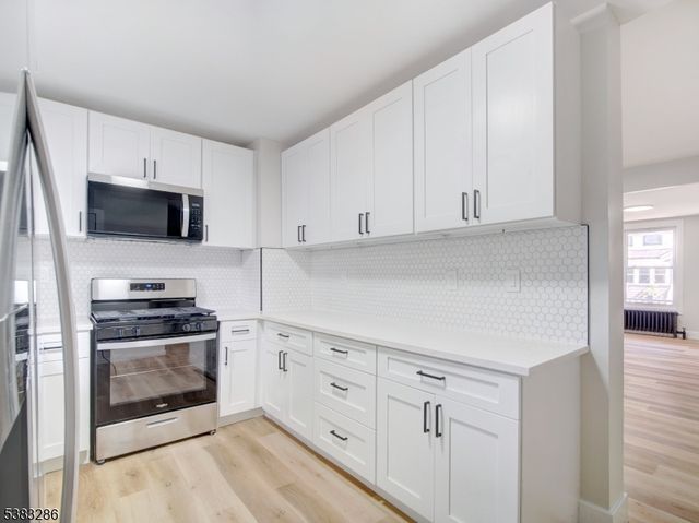 151 Madison Ave, Irvington Twp., NJ 07111
