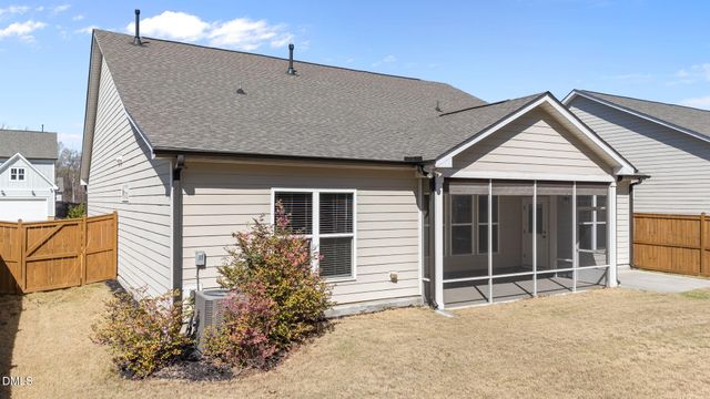 3735 Autumn Creek Drive, Fuquay Varina, NC 27526