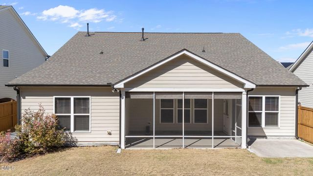 3735 Autumn Creek Drive, Fuquay Varina, NC 27526