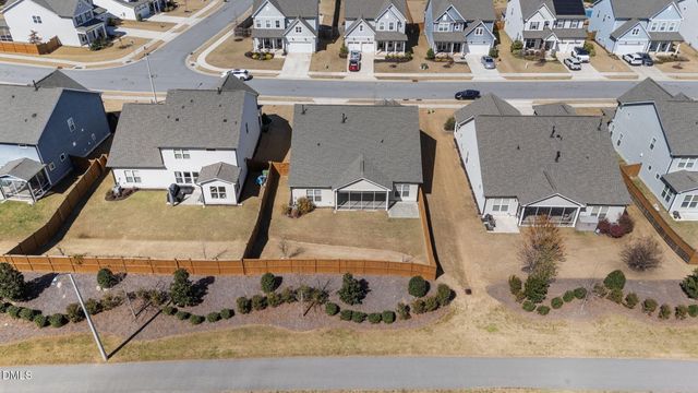 3735 Autumn Creek Drive, Fuquay Varina, NC 27526