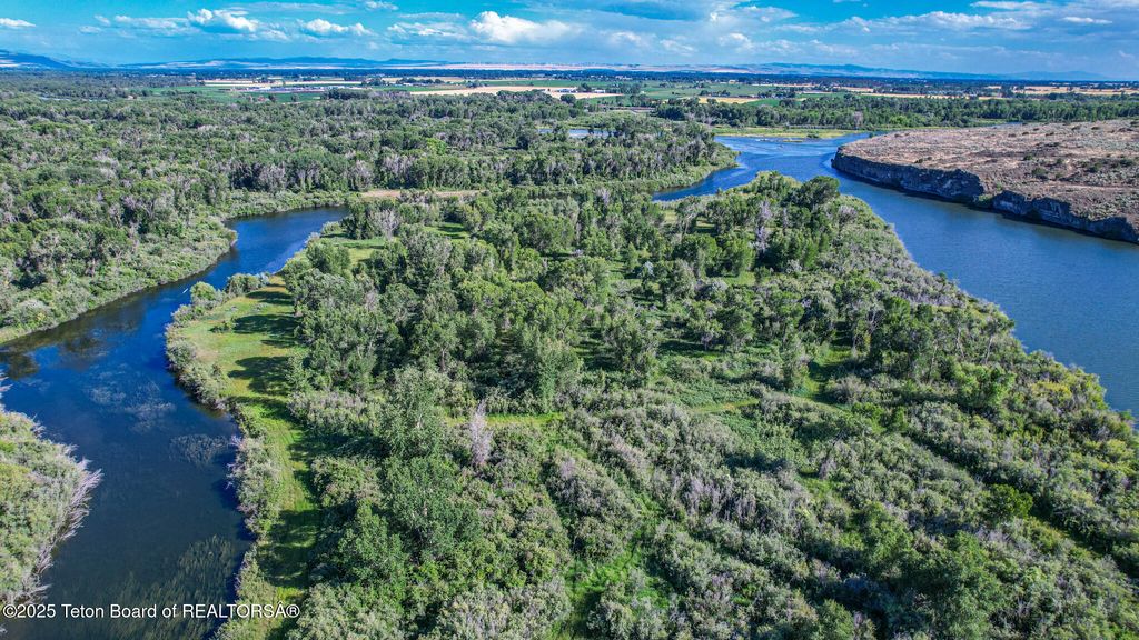 3200 S 3200, Rexburg, ID 83440 photo 14