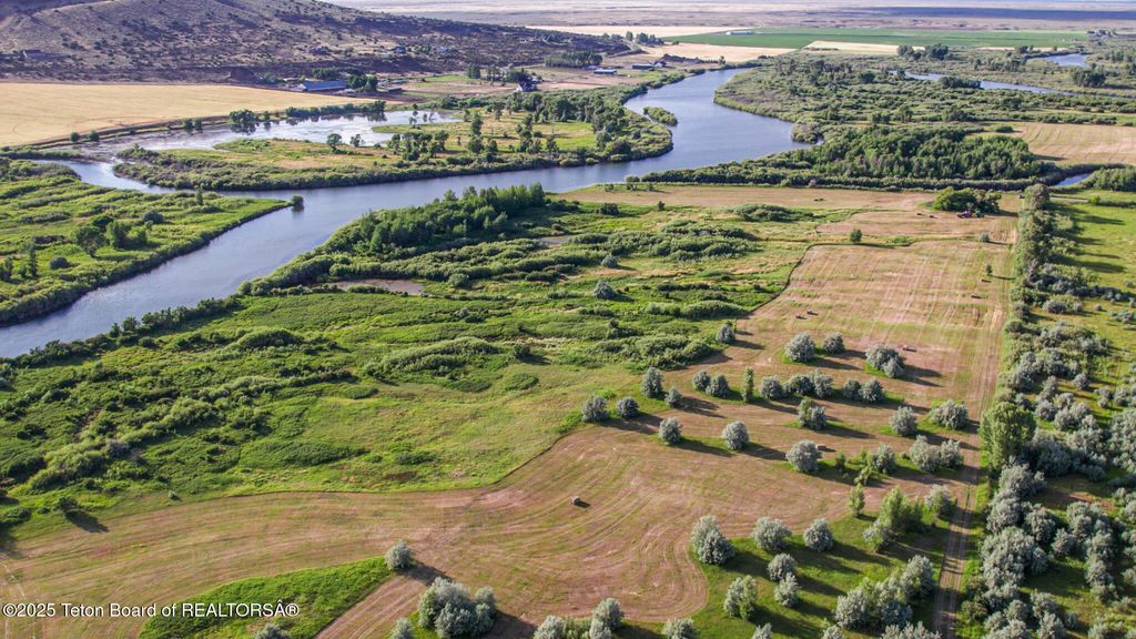 3200 S 3200, Rexburg, ID 83440 photo 35