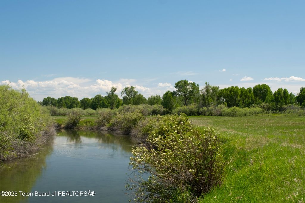 3200 S 3200, Rexburg, ID 83440 photo 37