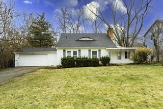 3 Shipman Circle, Ann Arbor, MI 48104