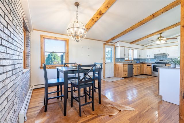 49 Dexter Street, Portsmouth, RI 02871