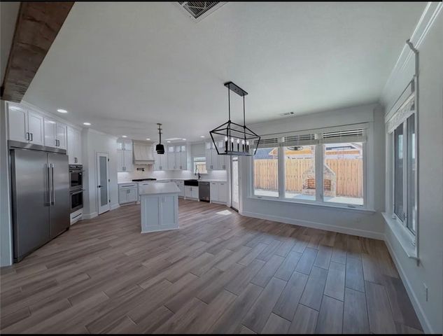 1911 Crump Street, Pea Ridge, AR 72751