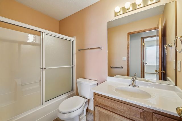 120 Melrose Drive, Waukee, IA 50263