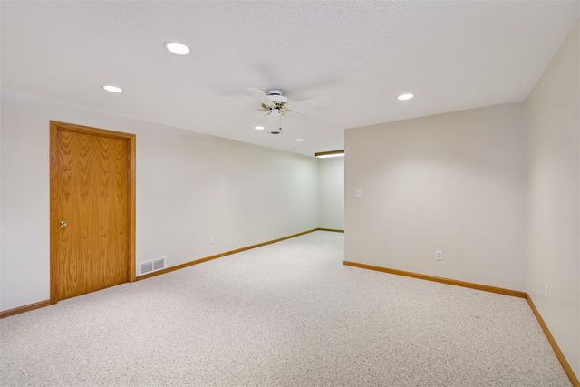 120 Melrose Drive, Waukee, IA 50263