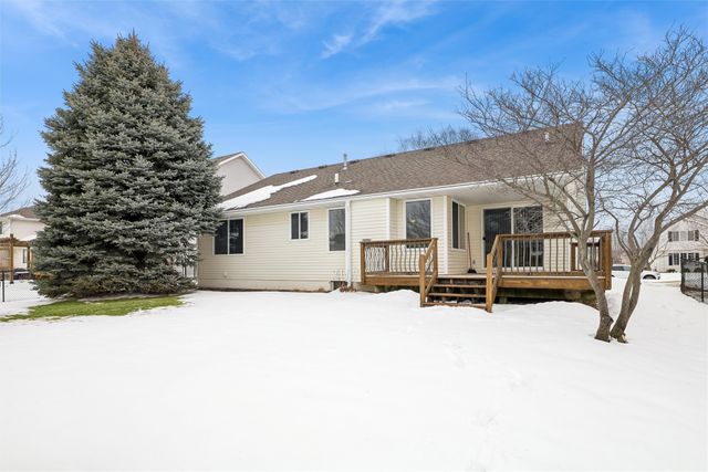 120 Melrose Drive, Waukee, IA 50263