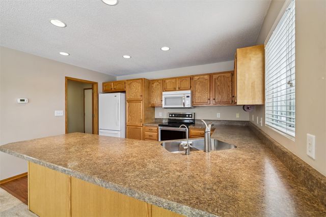 120 Melrose Drive, Waukee, IA 50263