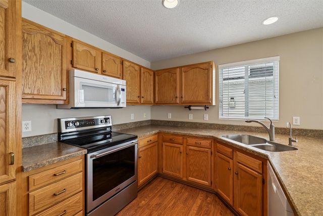 120 Melrose Drive, Waukee, IA 50263