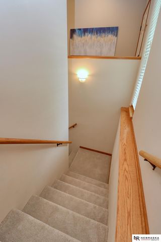 5201 Locust Street, Lincoln, NE 68516
