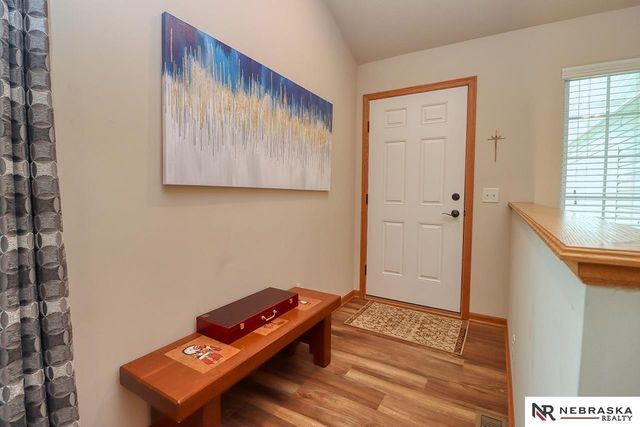 5201 Locust Street, Lincoln, NE 68516