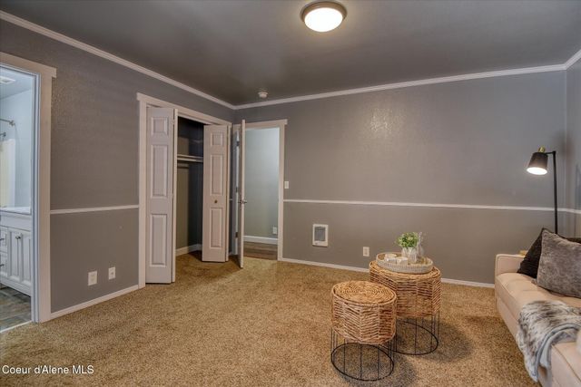 374 Dixon ST, Priest River, ID 83856