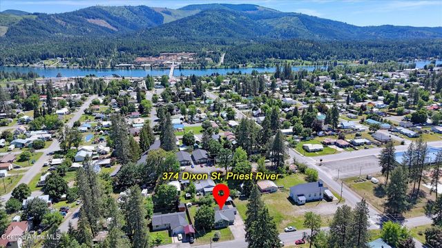 374 Dixon ST, Priest River, ID 83856