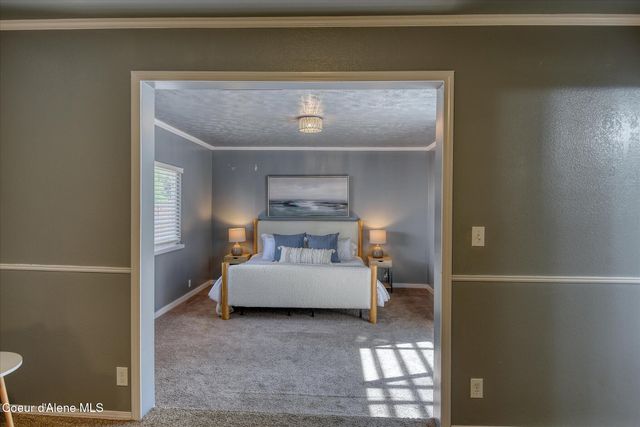 374 Dixon ST, Priest River, ID 83856