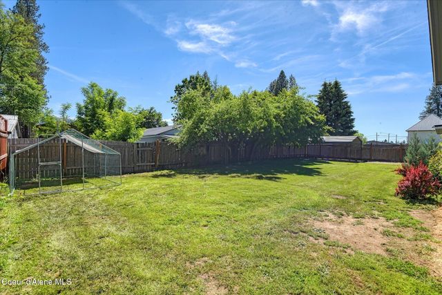 374 Dixon ST, Priest River, ID 83856