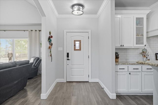 12206 Oxford Avenue, Lubbock, TX 79423