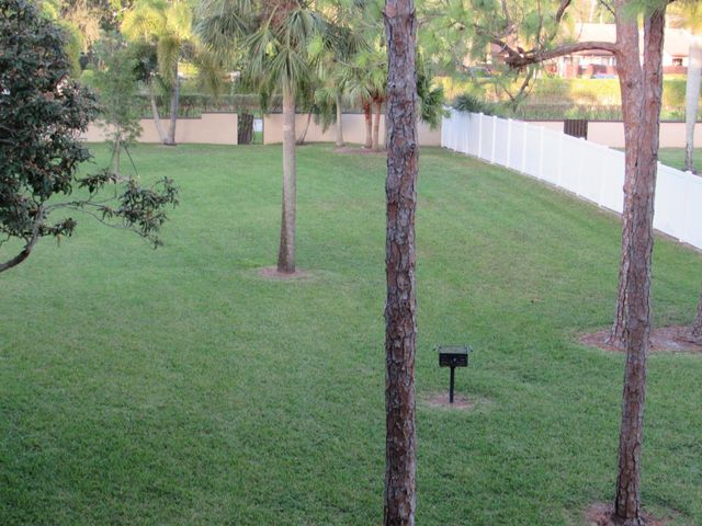 703 Sunny Pine Way G2, Greenacres, FL 33415