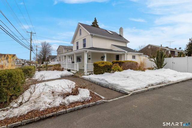 510 Reef Road, Fairfield, CT 06824