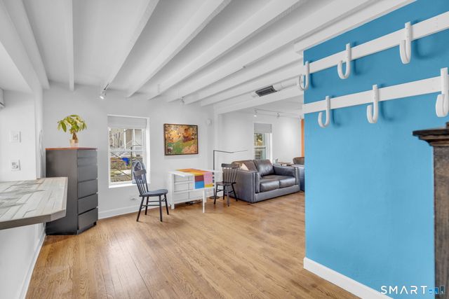 510 Reef Road, Fairfield, CT 06824