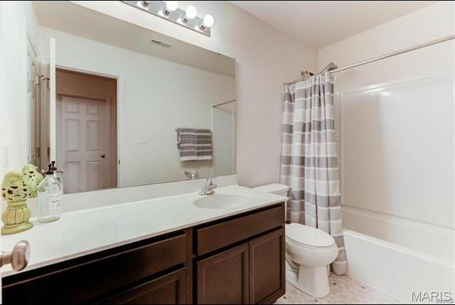 117 Weatherby Landing Drive, O'fallon, MO 63366