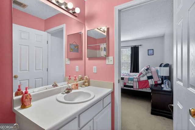 310 Tibet Avenue 8, Savannah, GA 31406