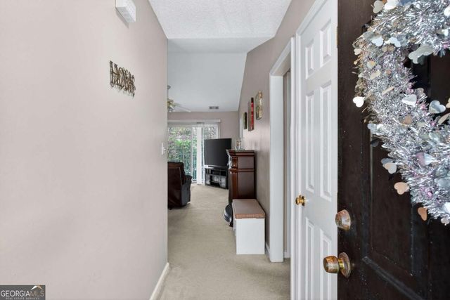 310 Tibet Avenue 8, Savannah, GA 31406