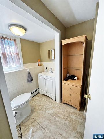 168 Graham Terrace, Saddle Brook, NJ 07663
