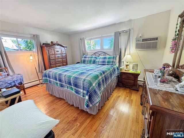 168 Graham Terrace, Saddle Brook, NJ 07663