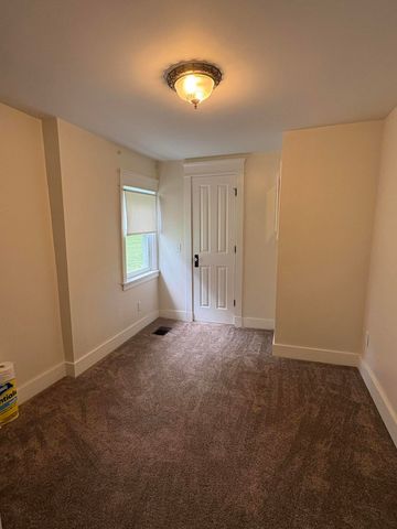 513 N Main Street, Williamstown, KY 41097