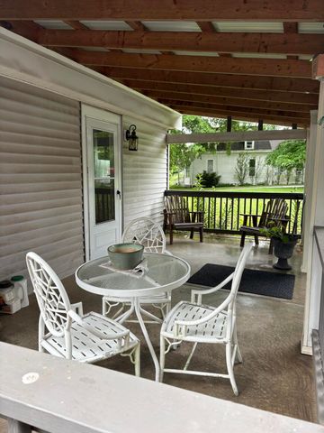 513 N Main Street, Williamstown, KY 41097