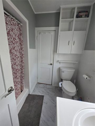 146 NE MADISON CIRCLE N, St Petersburg, FL 33702