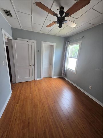 146 NE MADISON CIRCLE N, St Petersburg, FL 33702