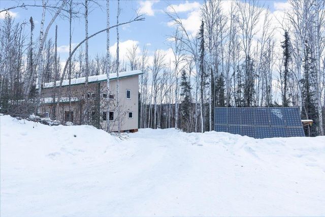 1184 N HUBNERITE ROAD, Fairbanks, AK 99712