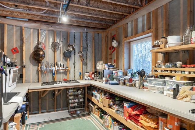 1184 N HUBNERITE ROAD, Fairbanks, AK 99712