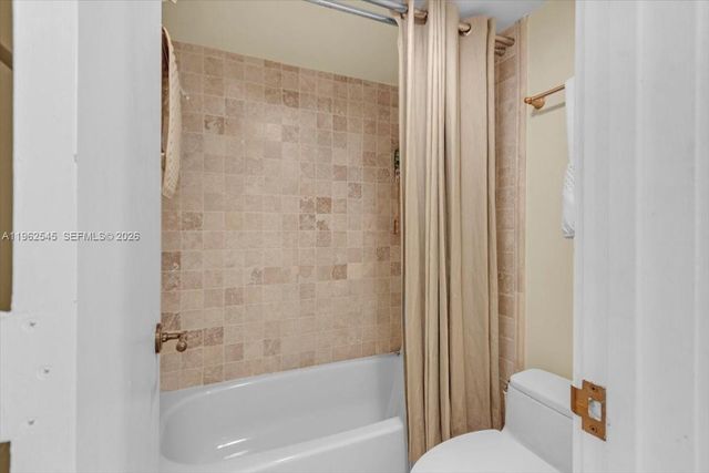 20225 NE 34th Ct 917, Aventura, FL 33180