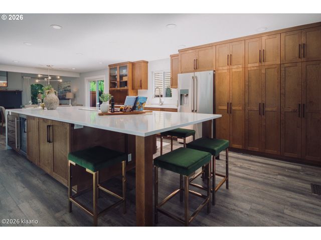 19890 Sw Taposa Pl, Tualatin, OR 97062