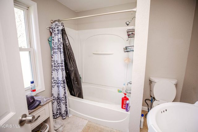 1806 Marne Avenue, Toledo, OH 43613