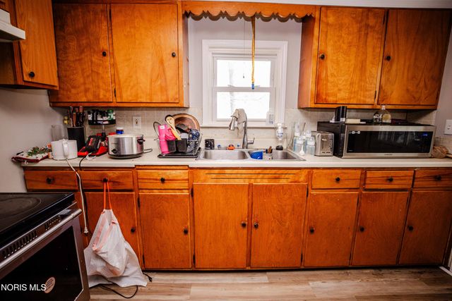 1806 Marne Avenue, Toledo, OH 43613