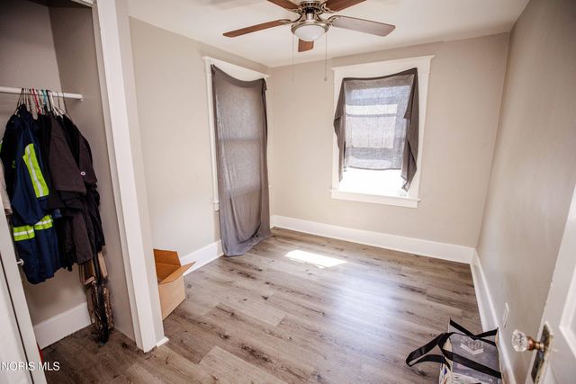 1806 Marne Avenue, Toledo, OH 43613