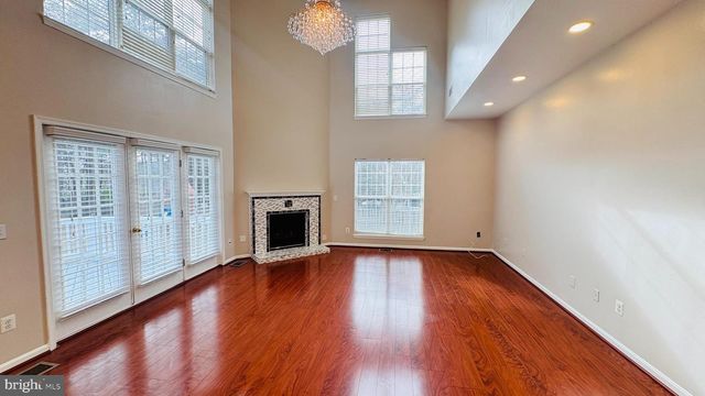 9161 LOST FIELDS CT, Bristow, VA 20136