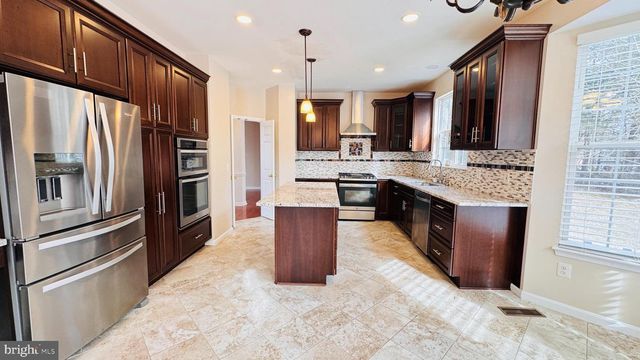 9161 LOST FIELDS CT, Bristow, VA 20136