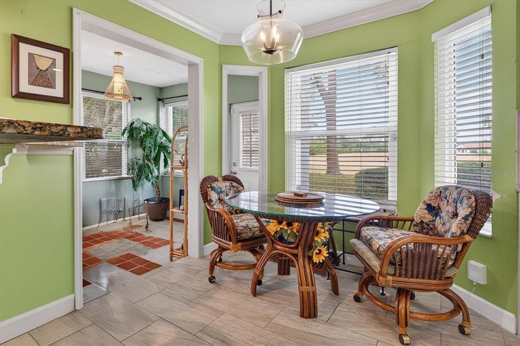 Image 14 of property listing at 2524 ALBION AVENUE, Orlando, FL 32833