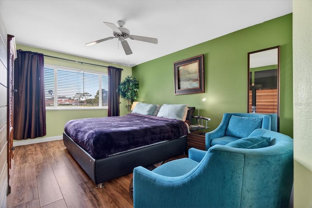 Image 19 of property listing at 2524 ALBION AVENUE, Orlando, FL 32833