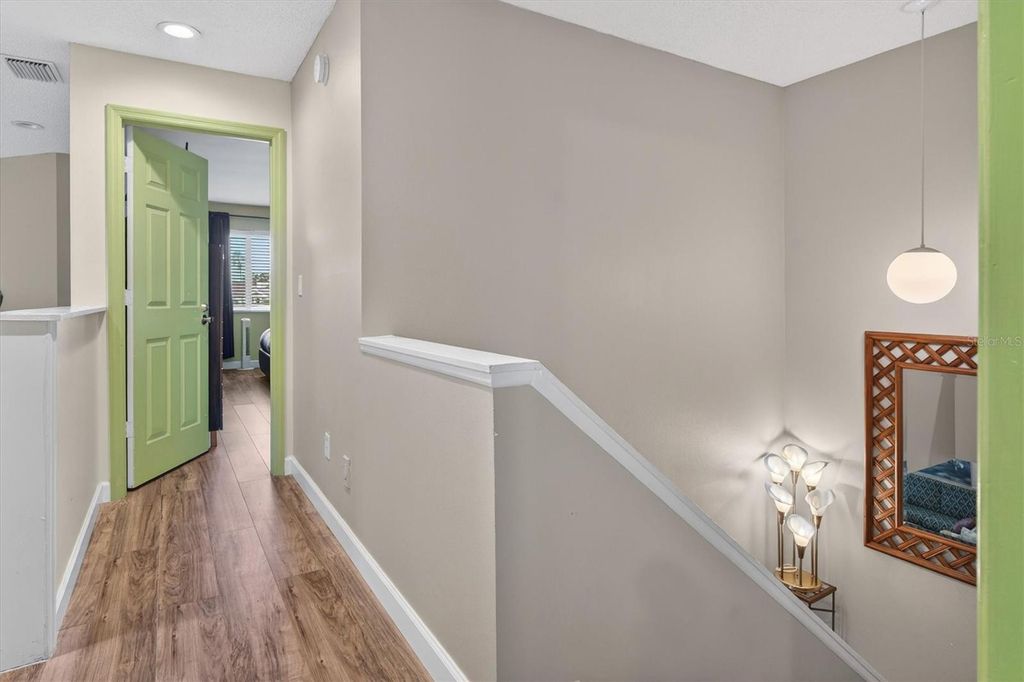 Image 33 of property listing at 2524 ALBION AVENUE, Orlando, FL 32833