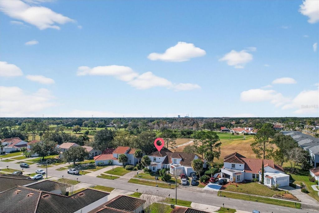 Image 40 of property listing at 2524 ALBION AVENUE, Orlando, FL 32833